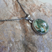 Load image into Gallery viewer, australian variscite pendant