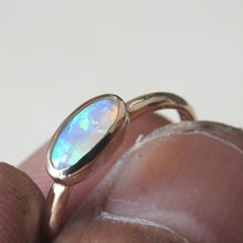 Load image into Gallery viewer, AUSTRALIAN OPAL RING