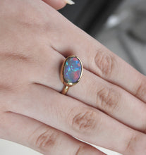 Load image into Gallery viewer, LIGHTNING RIDGE OPAL