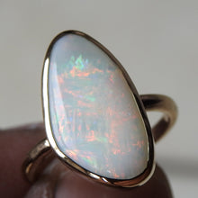 Load image into Gallery viewer, WHITE OPAL RING