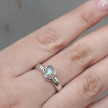 Load image into Gallery viewer, AUSTRALIAN OPAL RING