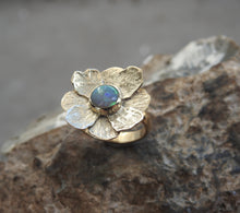 Load image into Gallery viewer, LIGHTNING RIDGE OPAL RING