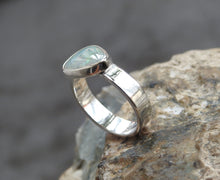 Load image into Gallery viewer, Mintabie Opal Ring