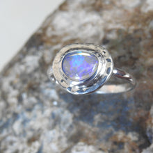 Load image into Gallery viewer, LIGHTNING RIDGE OPAL RING