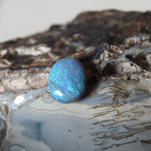 LIGHTNING RIDGE OPAL RING