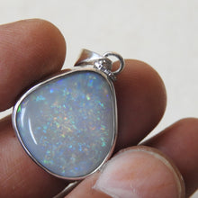 Load image into Gallery viewer, OPAL PENDANT