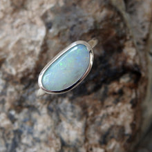 Load image into Gallery viewer, MINTABIE OPAL RING