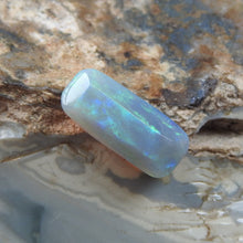 Load image into Gallery viewer, Lightning Ridge Opal
