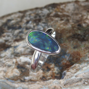 AUSTRALIAN BLACK OPAL RING