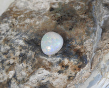Load image into Gallery viewer, Australian Opal