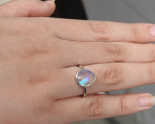 Load image into Gallery viewer, AUSTRALIAN OPAL