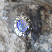 Load image into Gallery viewer, LIGHTNING RIDGE OPAL RING