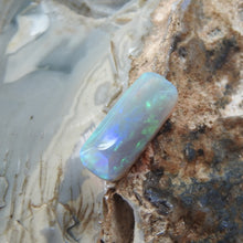 Load image into Gallery viewer, Lightning Ridge Opal