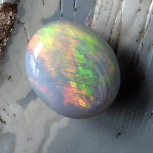 Load image into Gallery viewer, LIGHTNING RIDGE OPAL