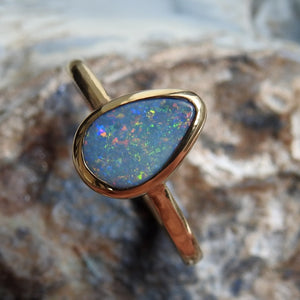 LIGHTNING RIDGE OPAL RING