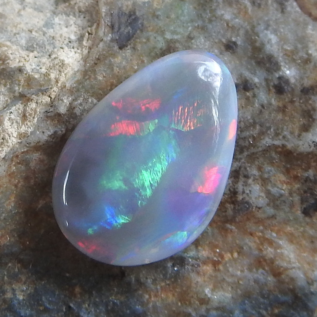 LIGHTNING RIGE OPAL