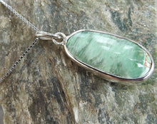 Load image into Gallery viewer, Australian Variscite Pendant