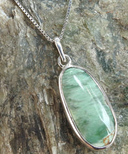 Load image into Gallery viewer, Australian Variscite Pendant